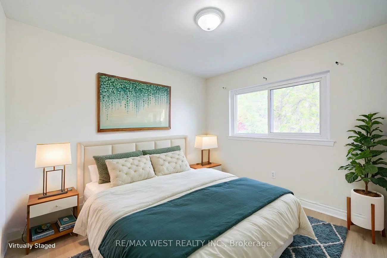 52, Burkwood, Malvern, Toronto