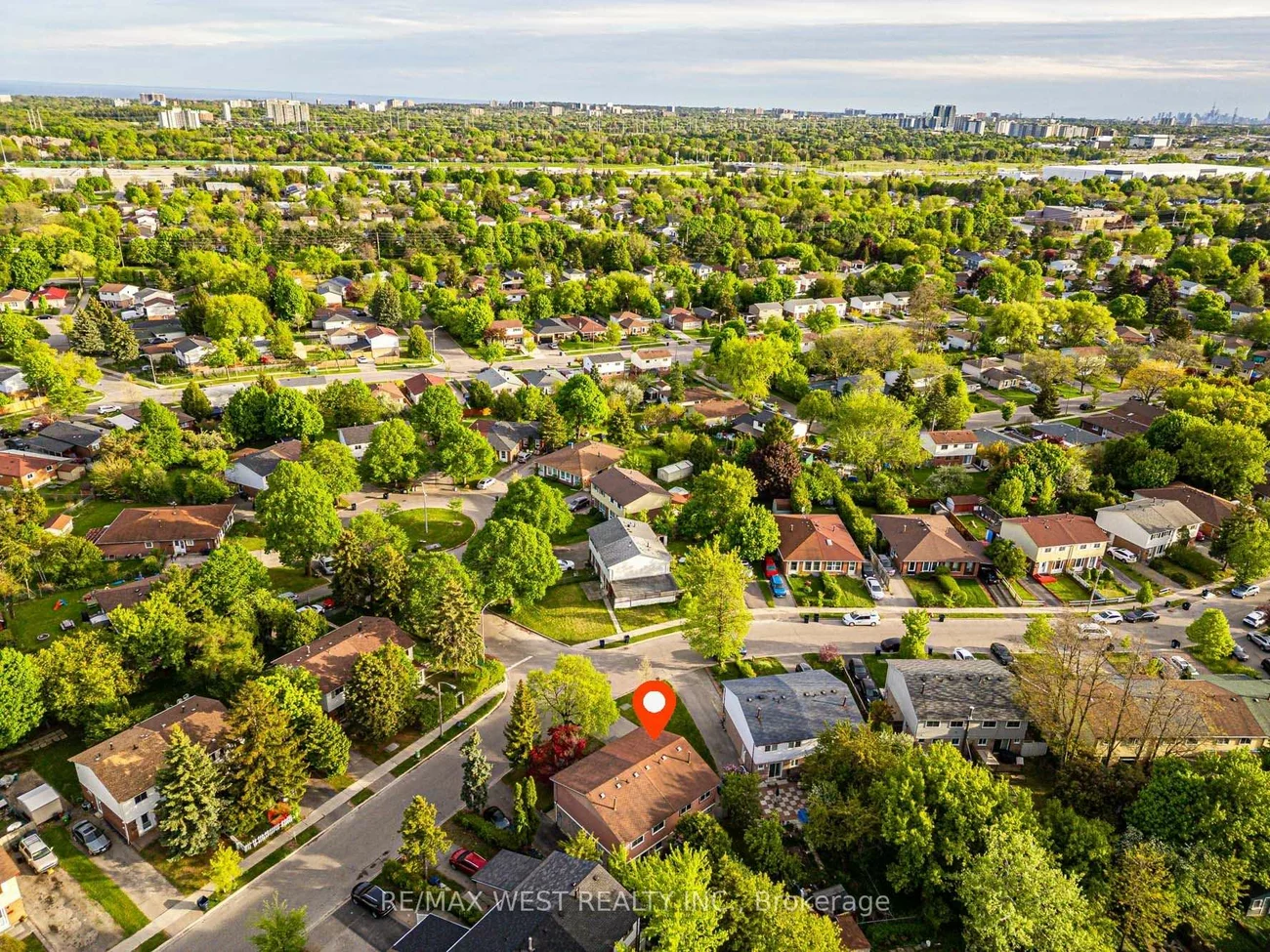 52, Burkwood, Malvern, Toronto