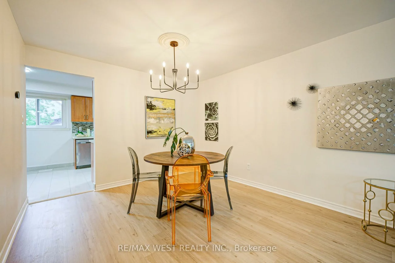 52, Burkwood, Malvern, Toronto