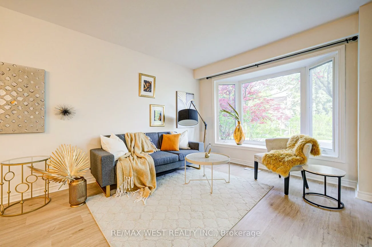 52, Burkwood, Malvern, Toronto