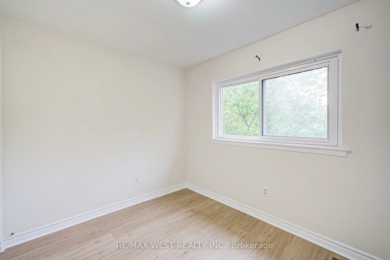 52, Burkwood, Malvern, Toronto
