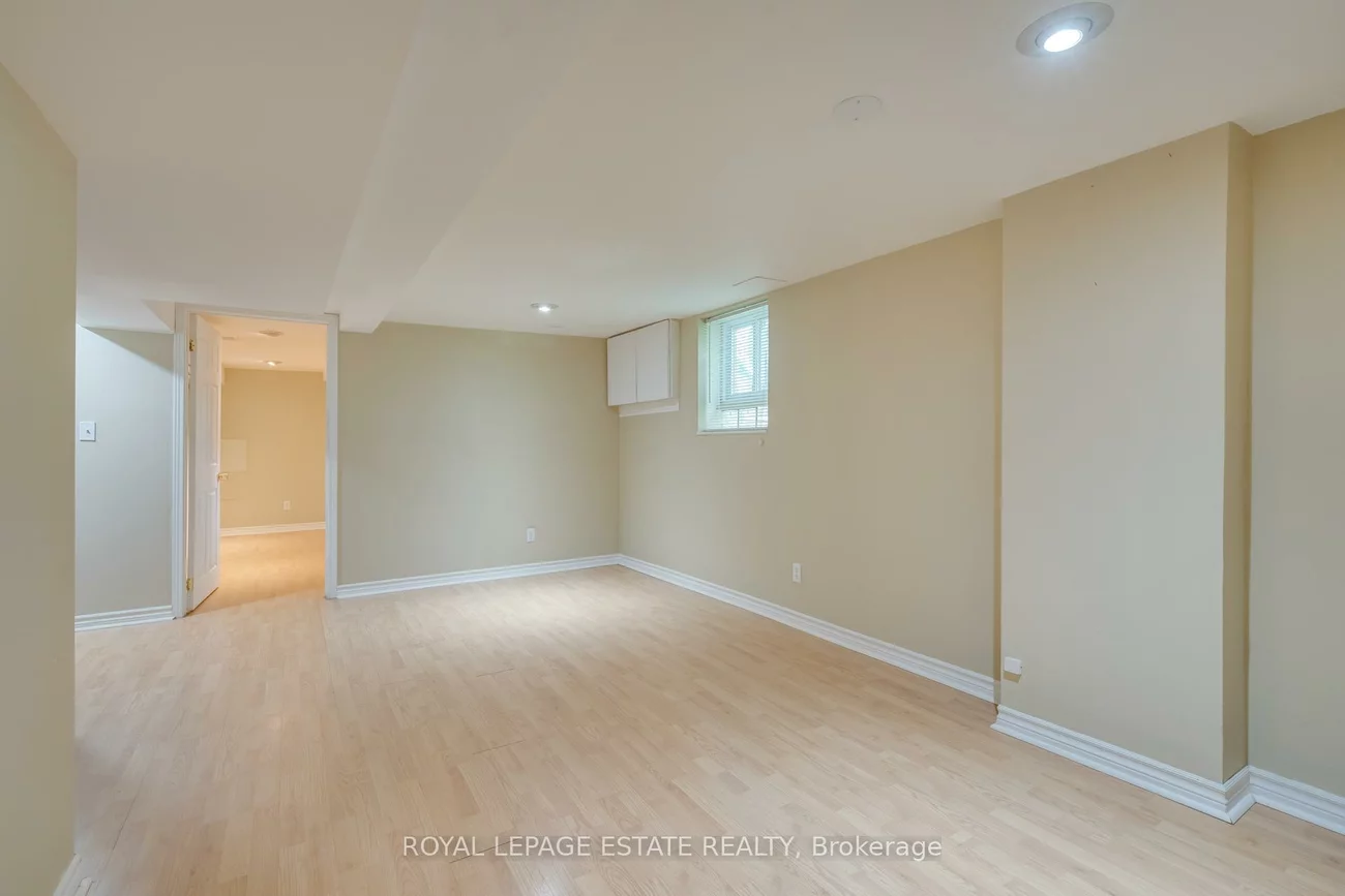 54, Kenilworth, The Beaches, Toronto