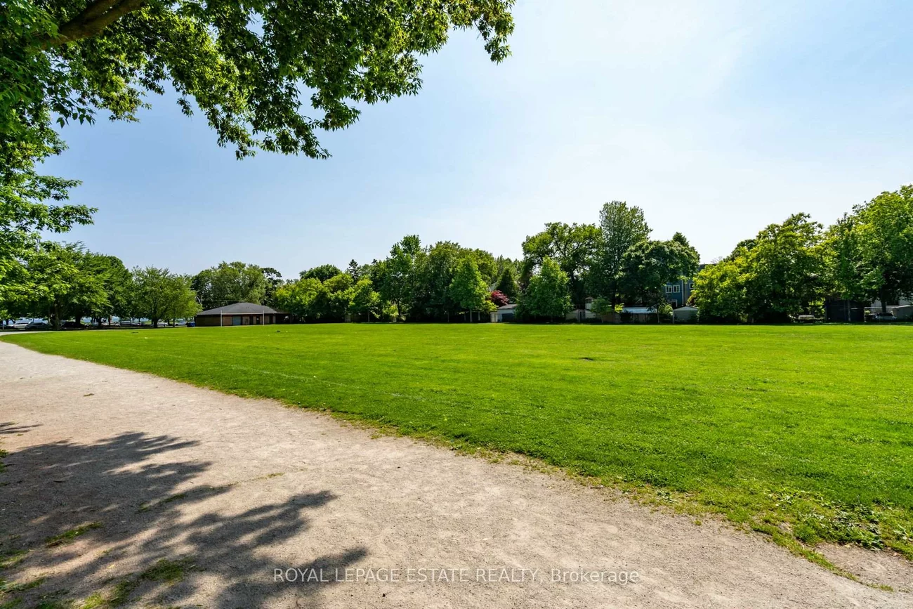 54, Kenilworth, The Beaches, Toronto