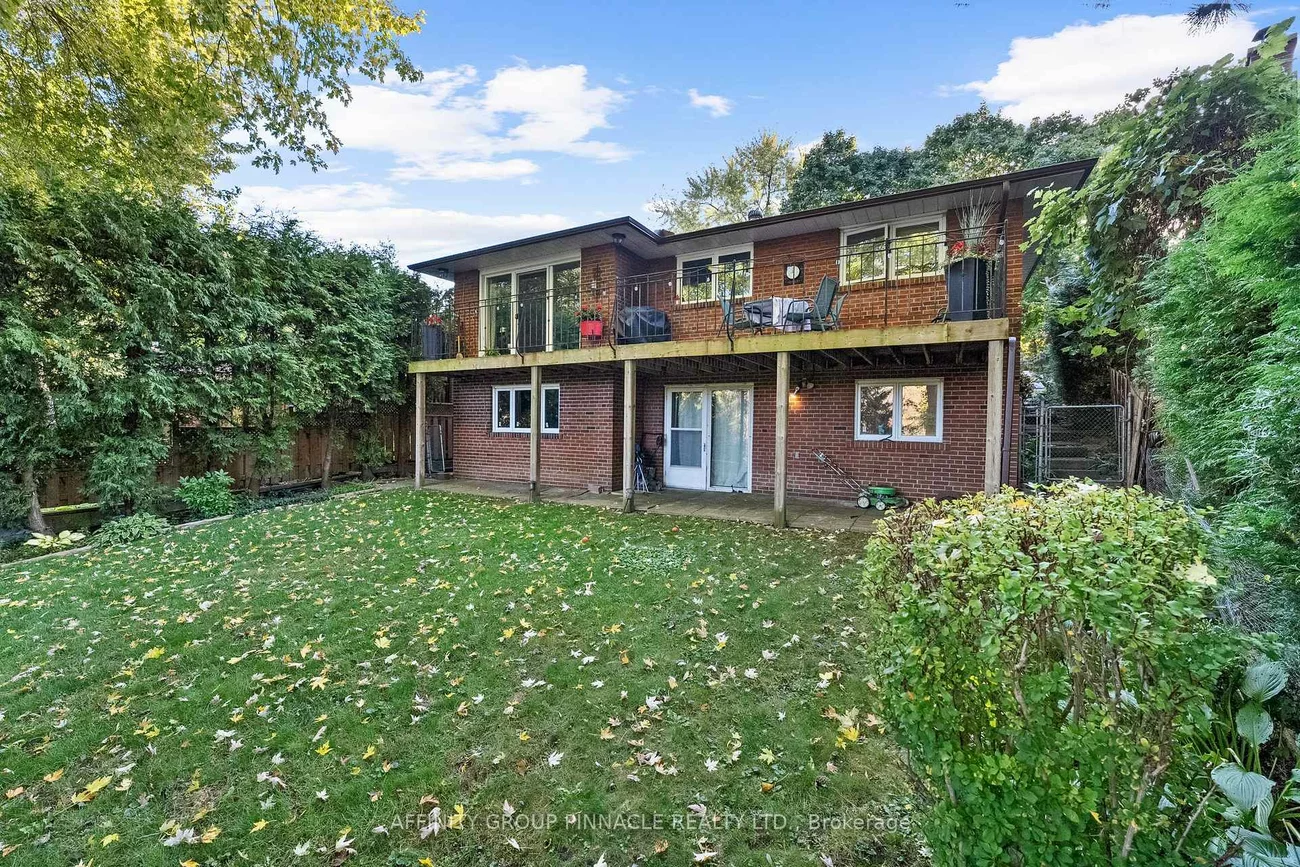 28, Landfair, Woburn, Toronto