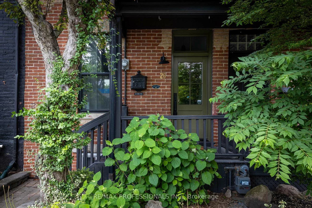 26, Wardell, South Riverdale, Toronto