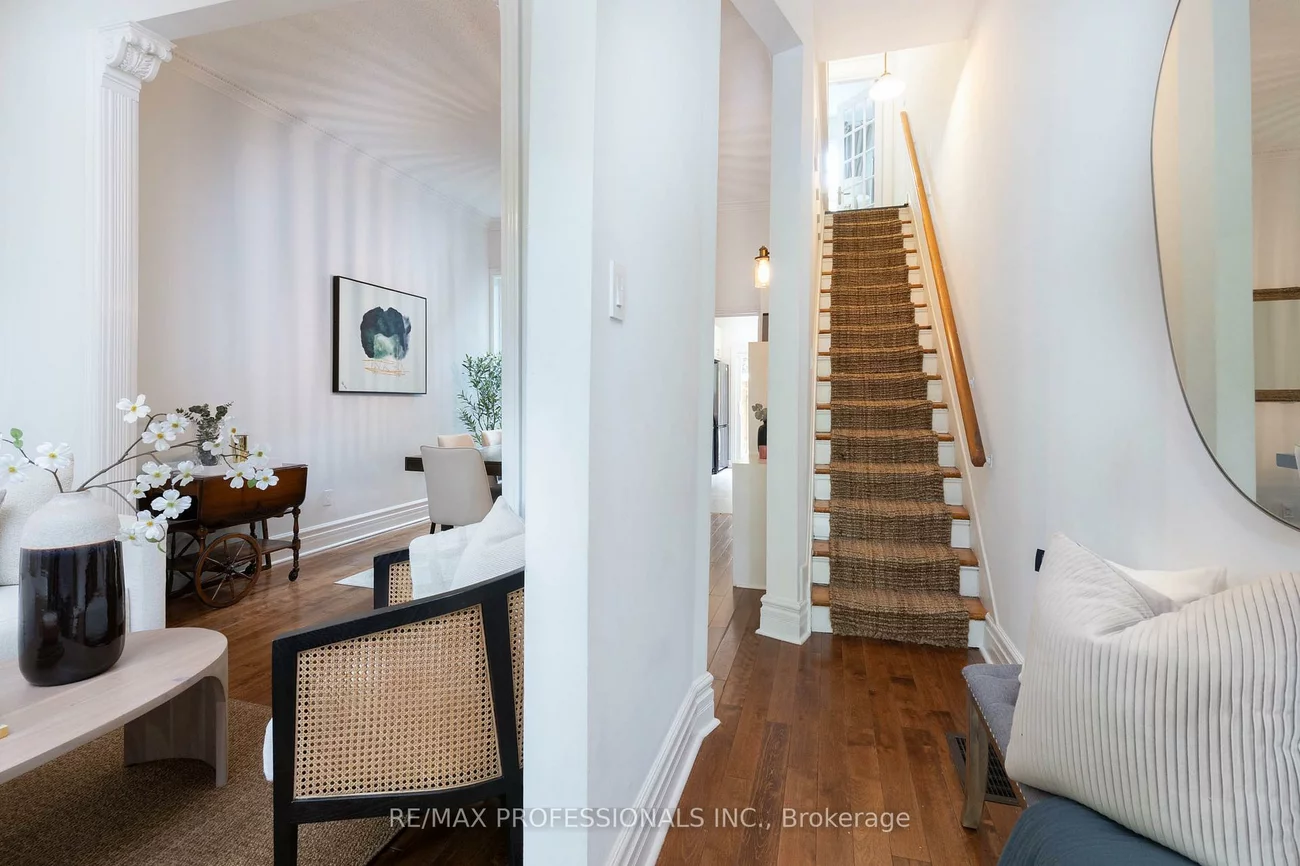 26, Wardell, South Riverdale, Toronto