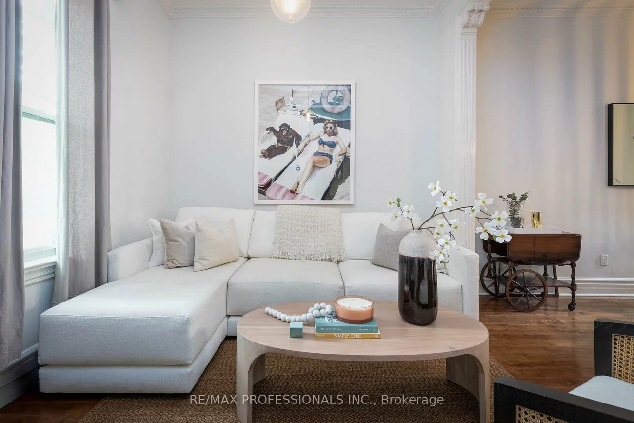 26, Wardell, South Riverdale, Toronto