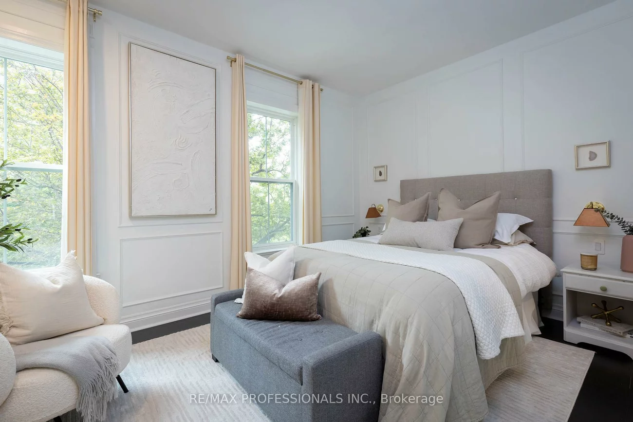 26, Wardell, South Riverdale, Toronto