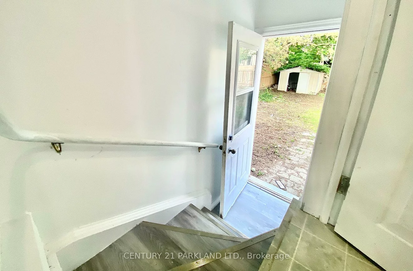 9, Brooklawn, Birchcliffe-Cliffside, Toronto