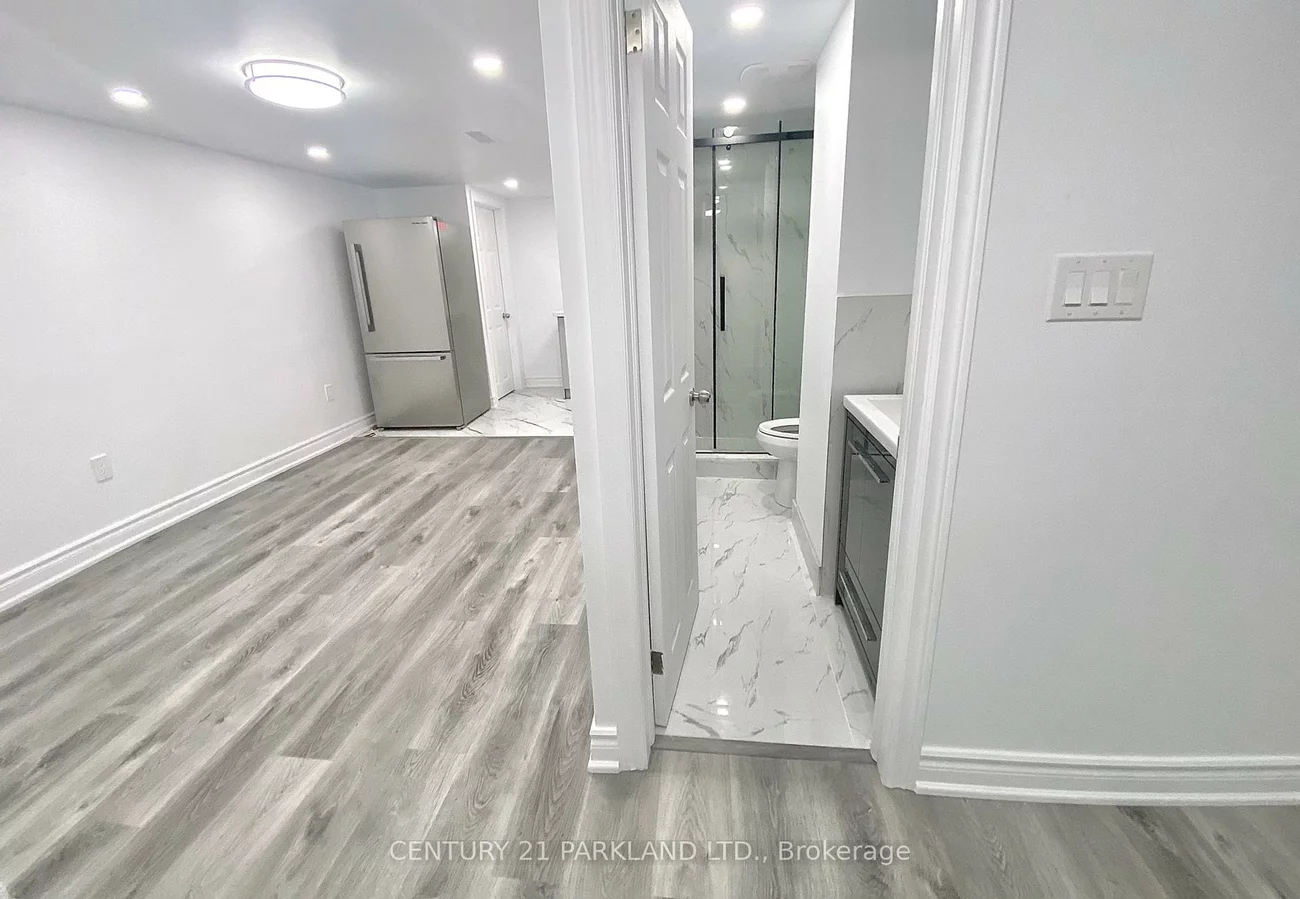 9, Brooklawn, Birchcliffe-Cliffside, Toronto
