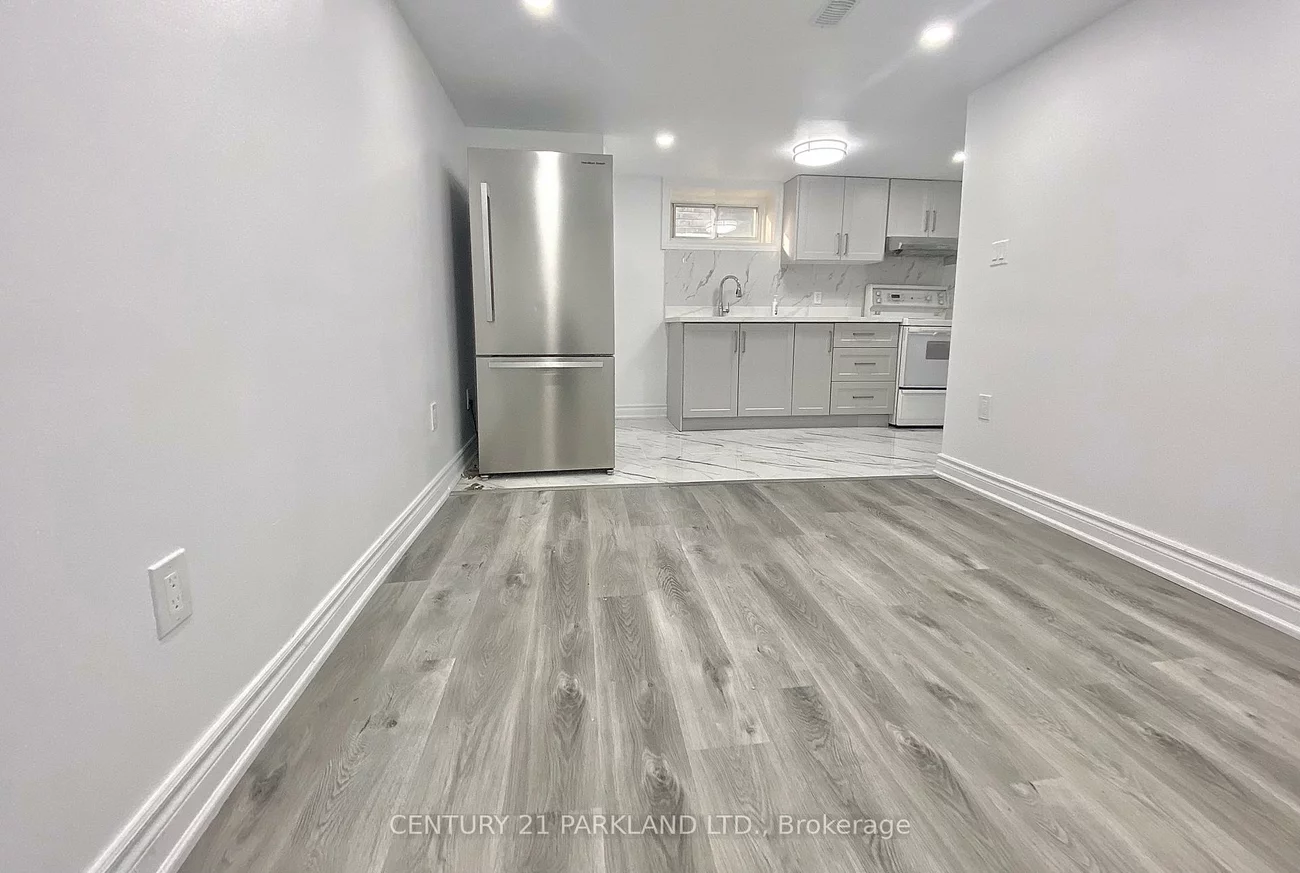 9, Brooklawn, Birchcliffe-Cliffside, Toronto