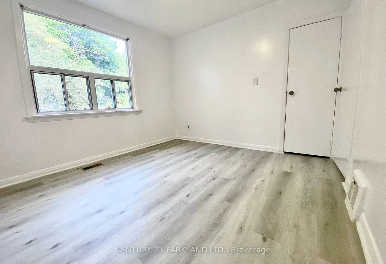 9, Brooklawn, Birchcliffe-Cliffside, Toronto