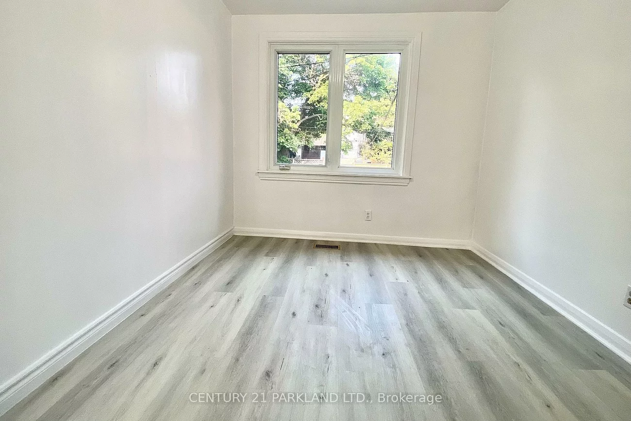 9, Brooklawn, Birchcliffe-Cliffside, Toronto