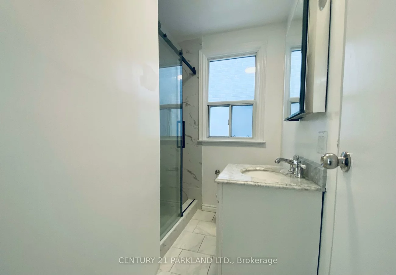 9, Brooklawn, Birchcliffe-Cliffside, Toronto