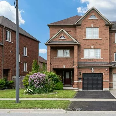 21, Polarlights, Rouge E11, Toronto