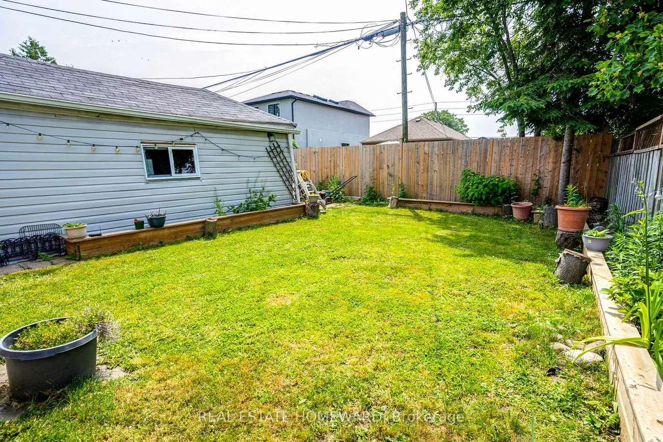 39, Galbraith, O'Connor-Parkview, Toronto