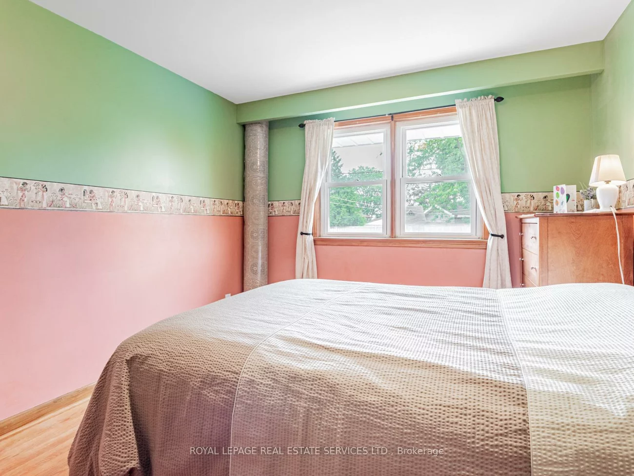 10, Chatsmere, Woburn, Toronto