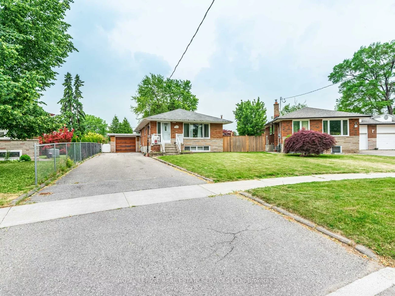 10, Chatsmere, Woburn, Toronto