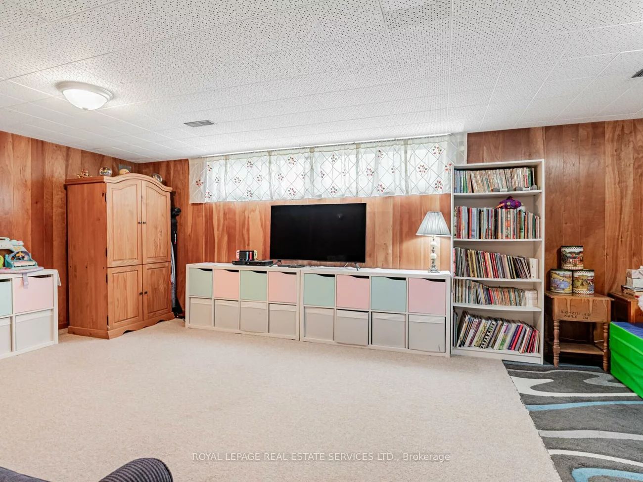 10, Chatsmere, Woburn, Toronto