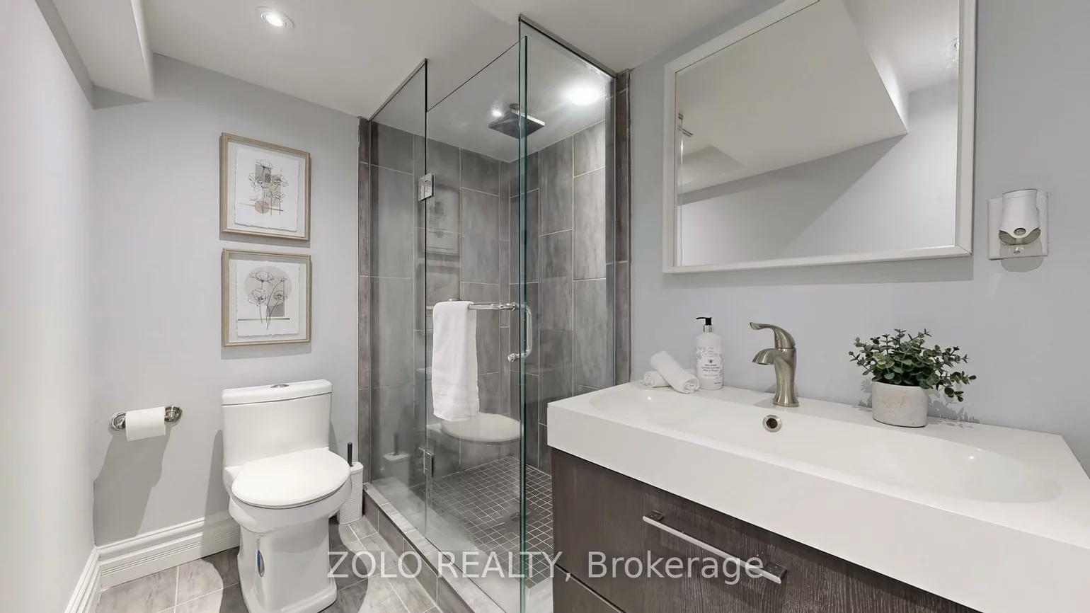 7, Graylee, Eglinton East, Toronto