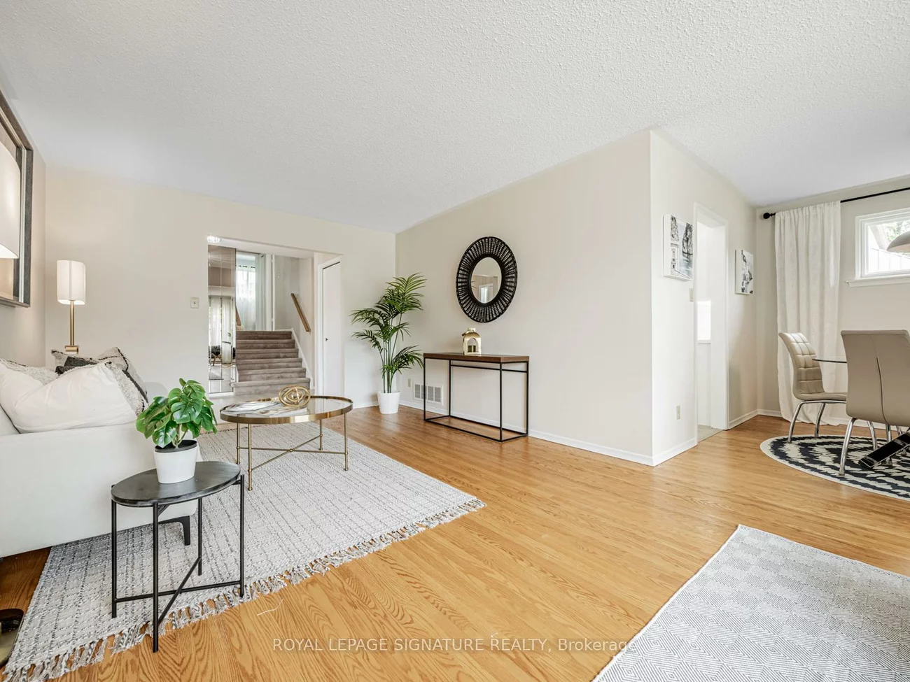 23, Rainier, L'Amoreaux, Toronto