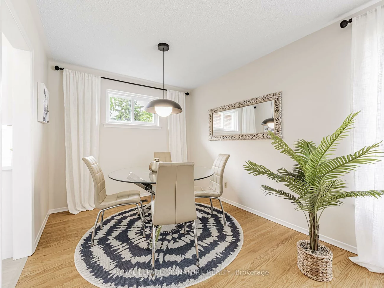 23, Rainier, L'Amoreaux, Toronto