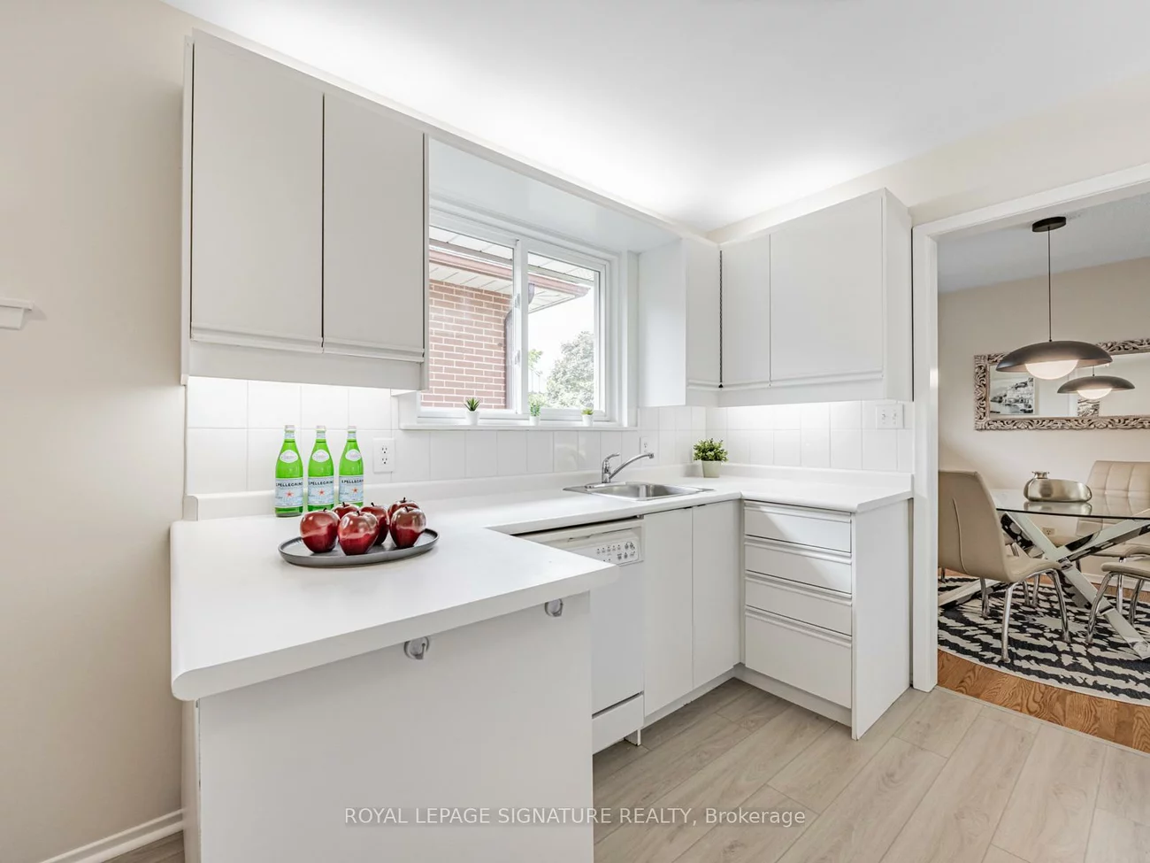 23, Rainier, L'Amoreaux, Toronto