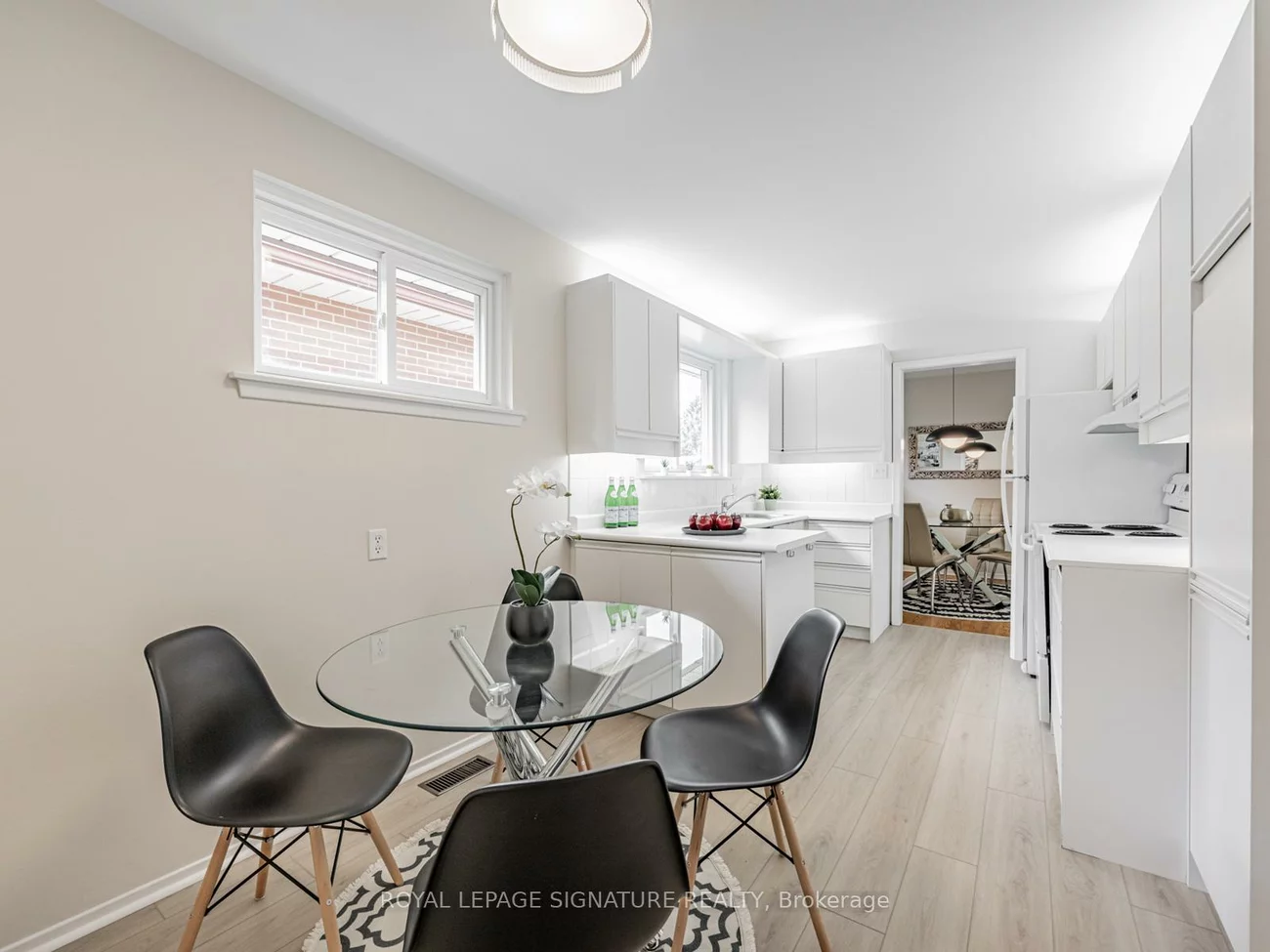 23, Rainier, L'Amoreaux, Toronto