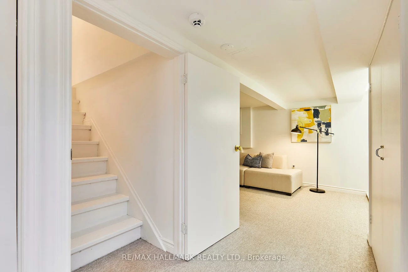 183, Balsam, The Beaches, Toronto