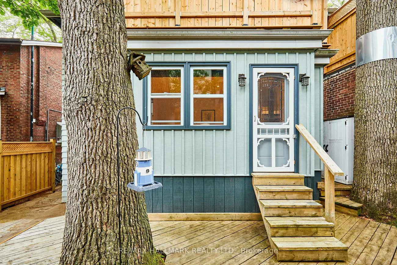 183, Balsam, The Beaches, Toronto