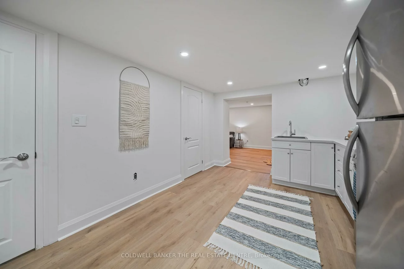 135, Lord Roberts, Eglinton East, Toronto