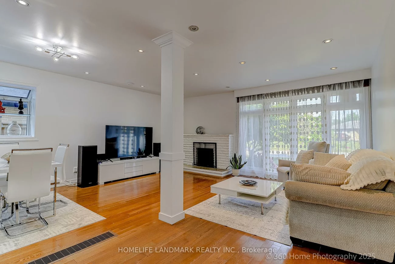 38, Moorecroft, Ionview, Toronto