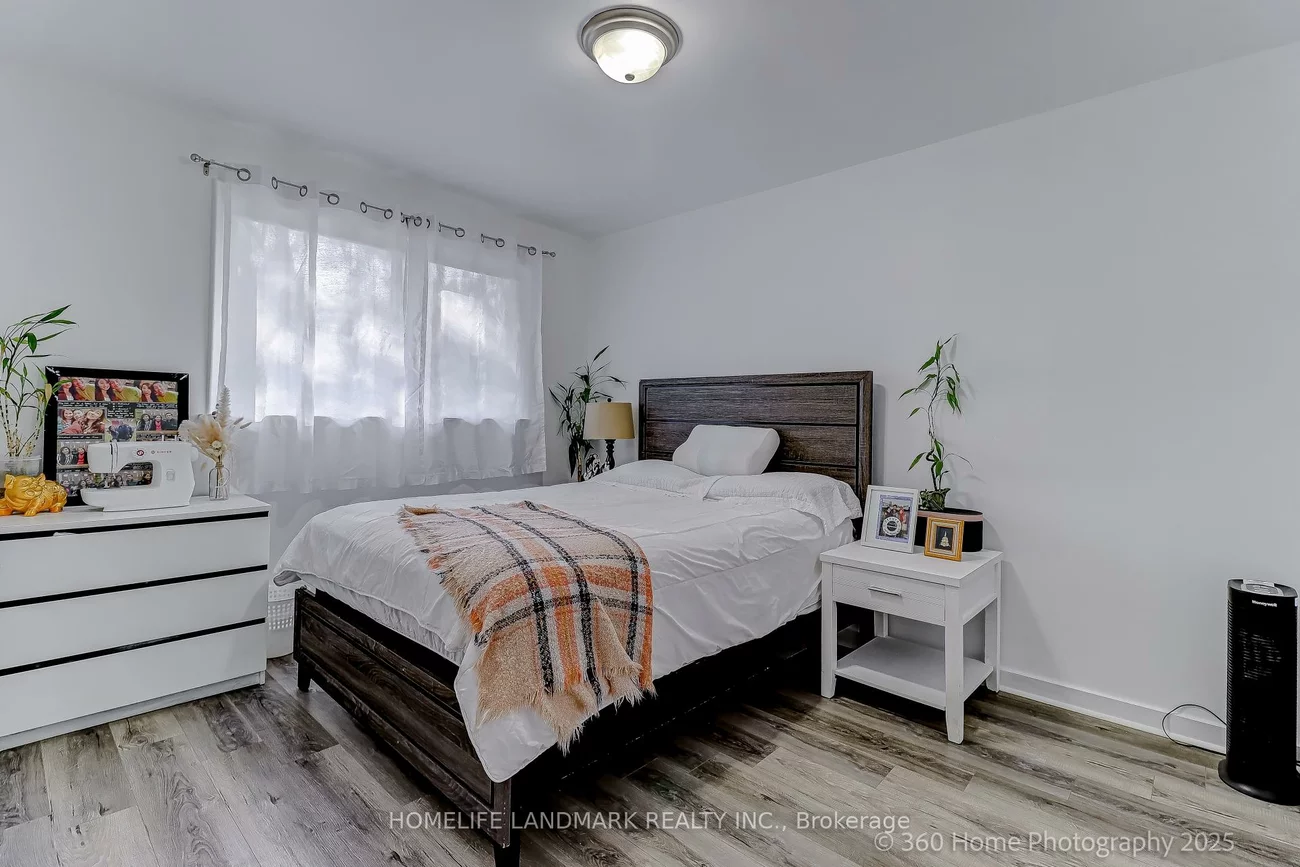 38, Moorecroft, Ionview, Toronto
