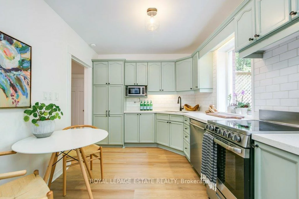 130, Swanwick, East End-Danforth, Toronto