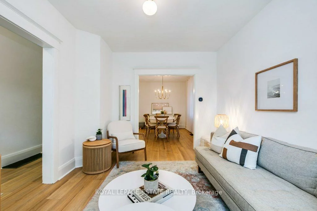 130, Swanwick, East End-Danforth, Toronto