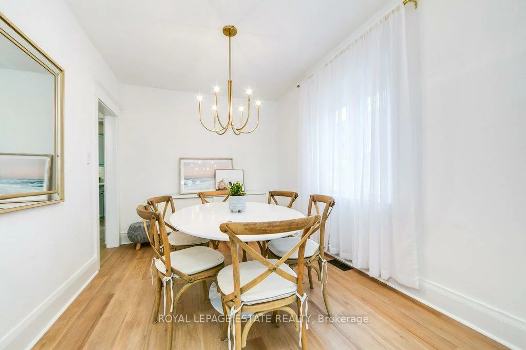 130, Swanwick, East End-Danforth, Toronto