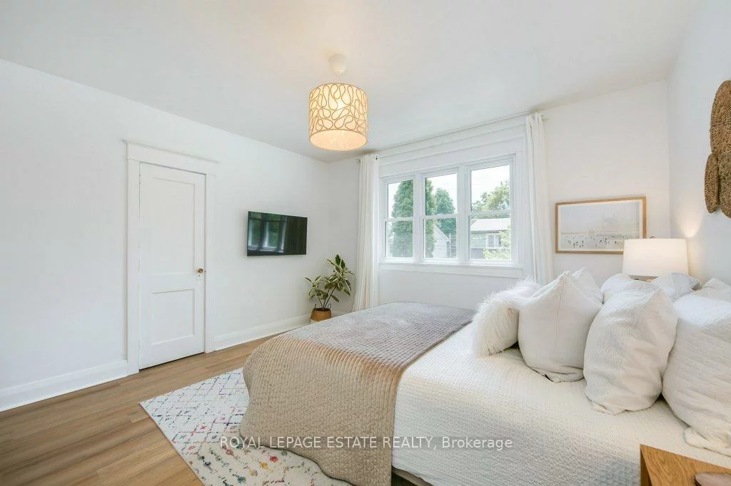 130, Swanwick, East End-Danforth, Toronto