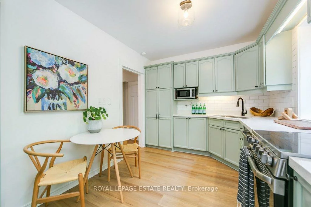 130, Swanwick, East End-Danforth, Toronto