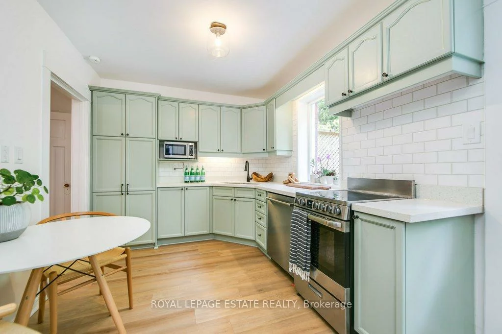 130, Swanwick, East End-Danforth, Toronto