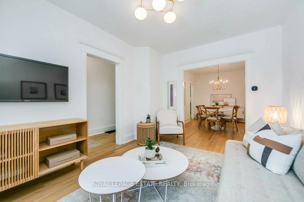 130, Swanwick, East End-Danforth, Toronto