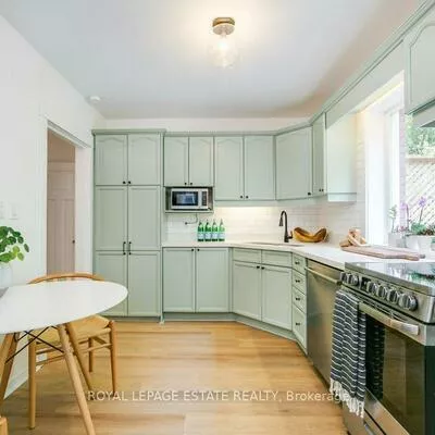 130, Swanwick, East End-Danforth, Toronto
