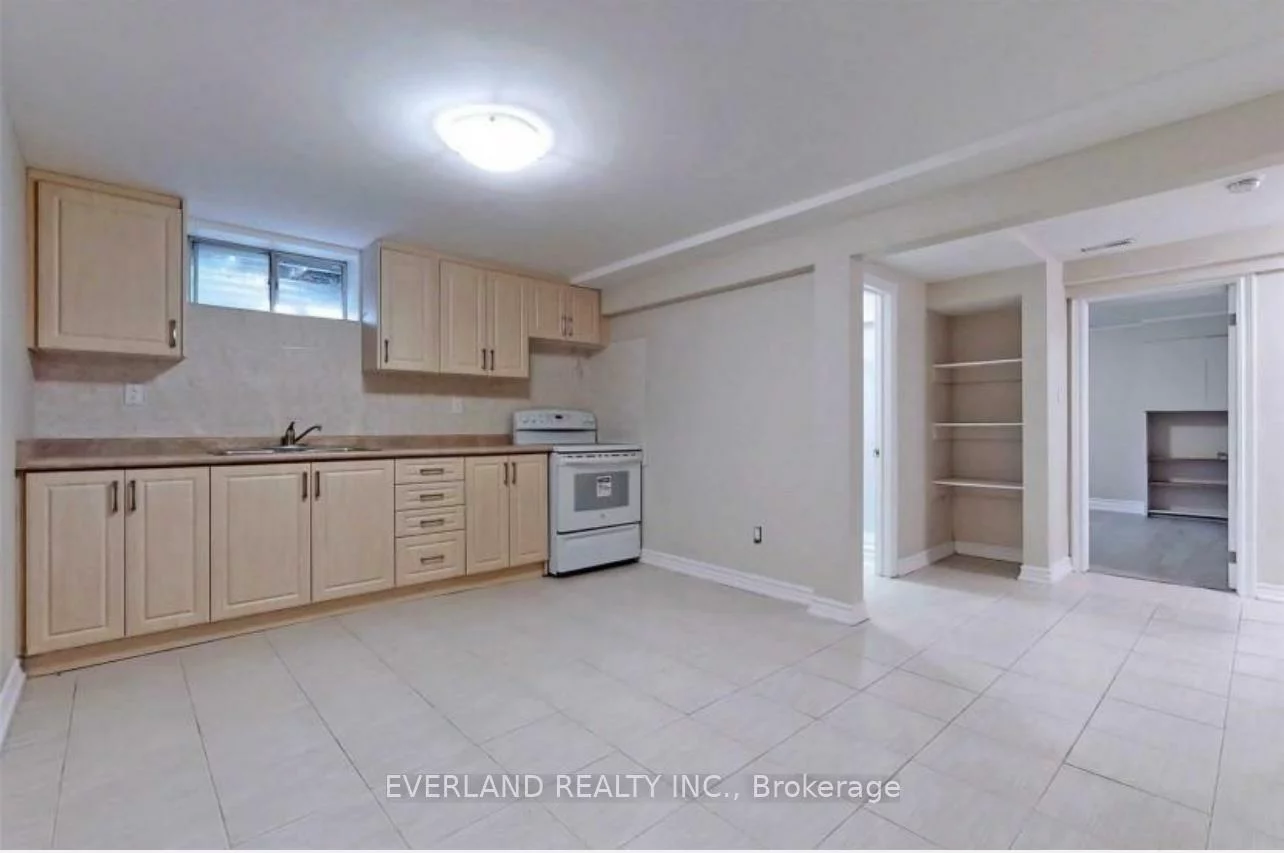 573, Huntingwood, Tam O'Shanter-Sullivan, Toronto