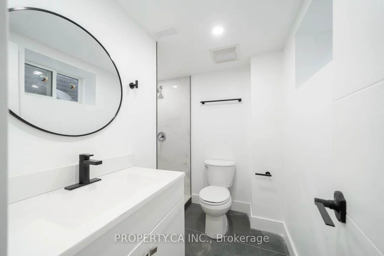 33, Moorecroft, Ionview, Toronto