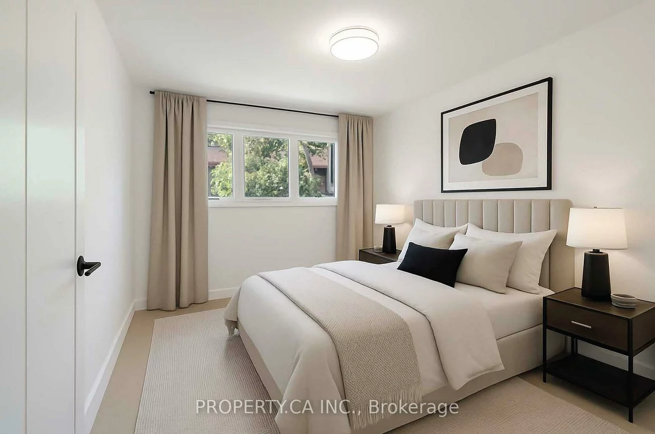 33, Moorecroft, Ionview, Toronto