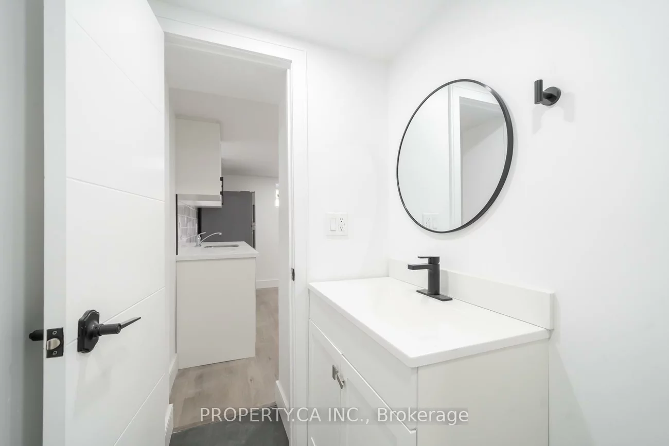 33, Moorecroft, Ionview, Toronto