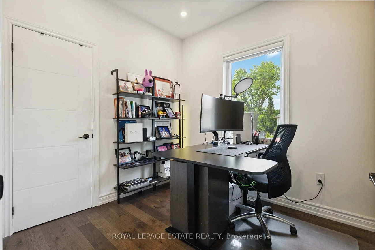 147, Mcintosh, Birchcliffe-Cliffside, Toronto