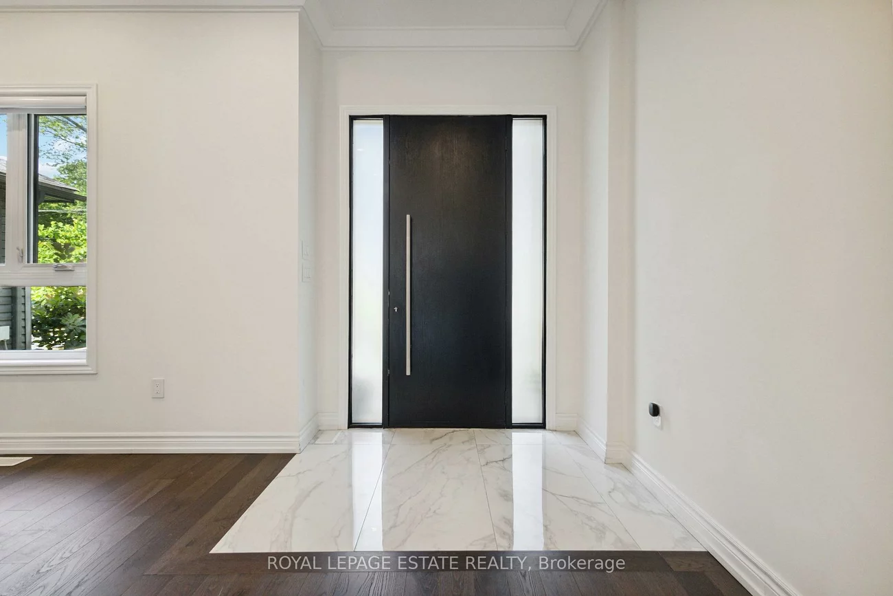 147, Mcintosh, Birchcliffe-Cliffside, Toronto