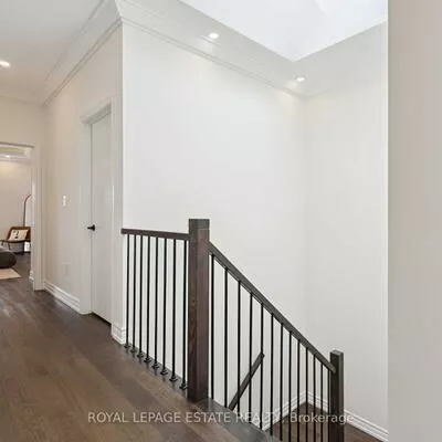 147, Mcintosh, Birchcliffe-Cliffside, Toronto