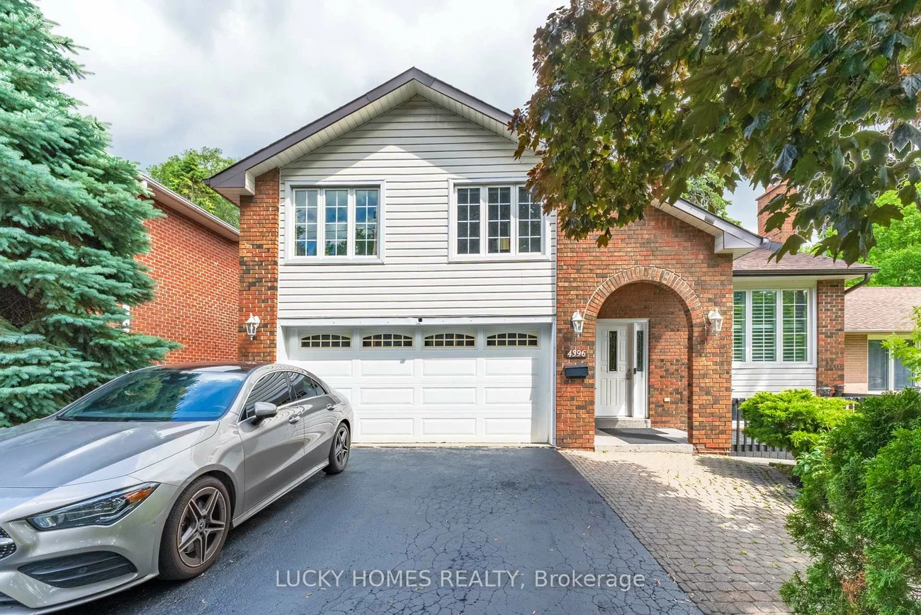 4396, Lawrence, West Hill, Toronto