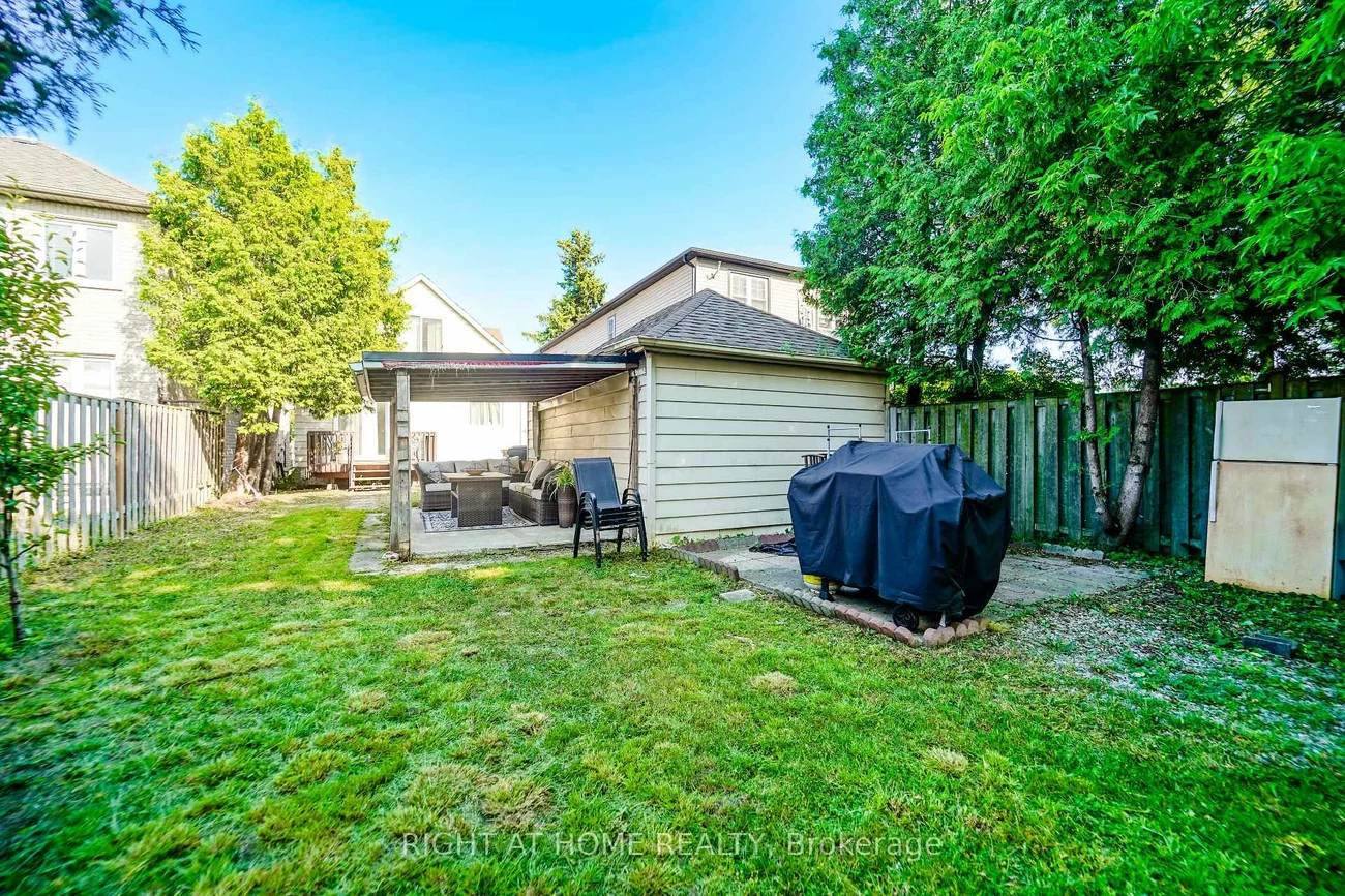 174, Aylesworth, Birchcliffe-Cliffside, Toronto